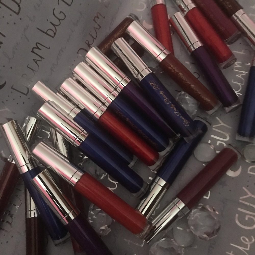 Lipgloss - Picture 2 of 3